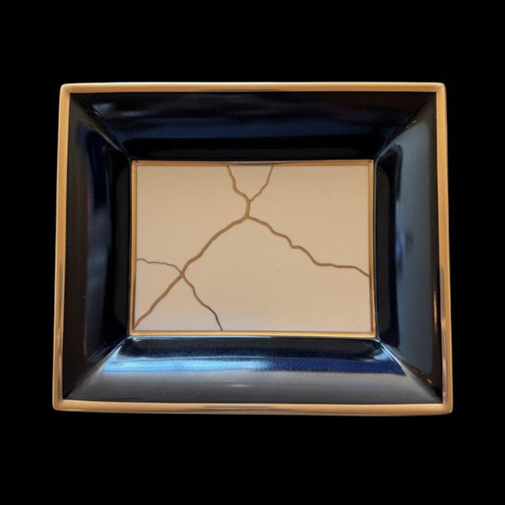 Royal Ceremony - Kintsugi Elegance (1 of 100) - Ashtray - Oudism